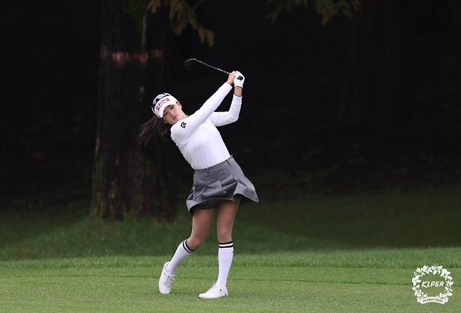 노승희가 1번홀에서 경기하고 있다. (사진=KLPGA)