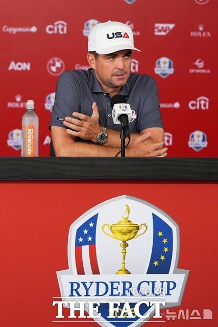 미국팀 단장인 키건 브래들리가 23일(한국시간) 연습라운드 후 기자회견을 하고 있다. 파밍데일(뉴욕)/AP.뉸시스