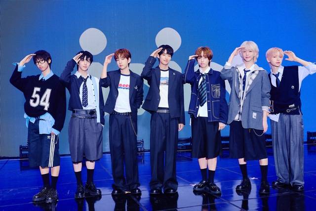 그룹 아이딧이 15일 발매한 'I did it.'은 발매 일주일 만에 약 39만 장의 판매고를 달성했다. 이는 역대 보이 그룹 데뷔 앨범 일주일 판매량 6위에 해당하는 기록이다./스타쉽엔터테인먼트