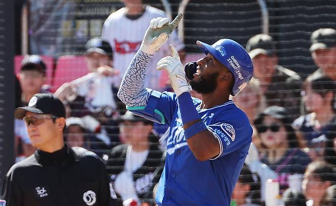 25일 KBO리그 단일 시즌 최다 타점 신기록을 달성한 삼성 외인 타자 르윈 디아즈./연합뉴스