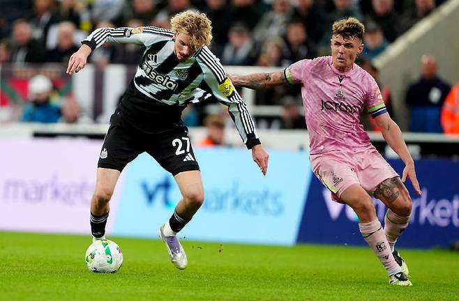 [뉴캐슬=AP/뉴시스]뉴캐슬, 잉글랜드 카라바오컵 16강행. 2025.09.24.