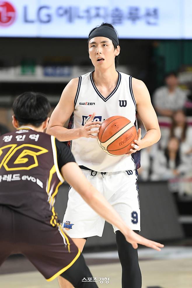 부산 KCC 송교창. KBL 제공