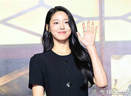 설현