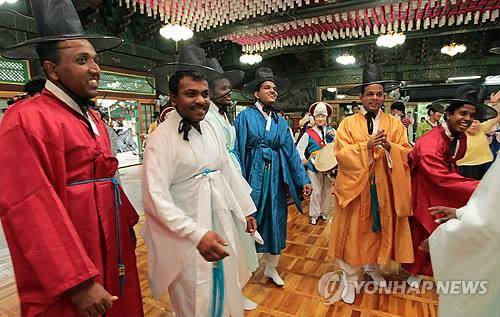 즐거운 한국의 추석 [연합뉴스 자료사진]