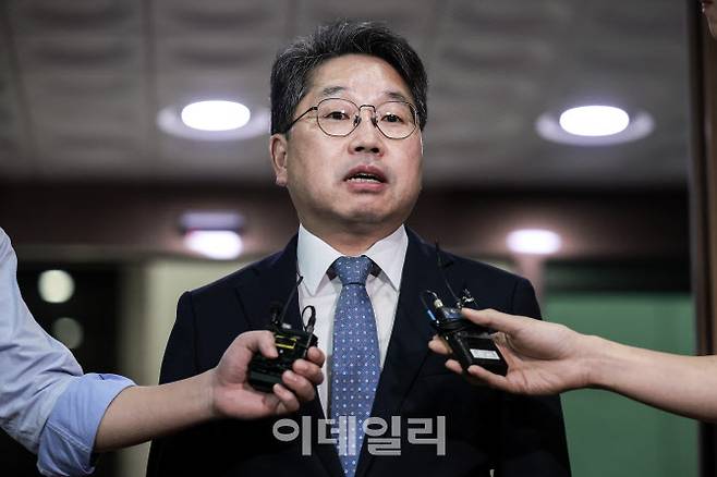 노만석 검찰총장 직무대행이 26일 서울 서초구 대검찰청에서 정부조직법 개정안 표결에 따른 입장 발표를 하고 있다. (사진=뉴시스)