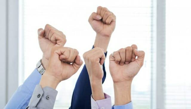 조직 시너지는 개인의 합 그 이상이다. 조직 시너지를 얼마나 극대화 시킬 것인가가 리더십과 HR의 주요 고민이다.