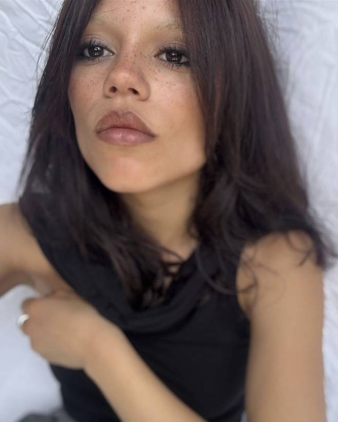 인스타그램 @jennaortega