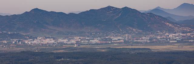 서부전선 비무장지대(DMZ)와 개성공단 일대 전경. 연합뉴스.