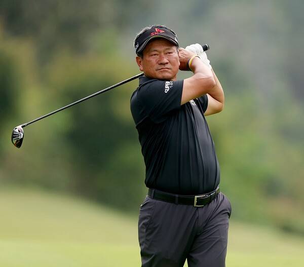 2025년 한국프로골프(KPGA) 투어 현대해상 최경주 인비테이셔널에 출전한 최경주 프로가 1라운드에서 경기하는 모습이다. 사진제공=KPGA (사진을 무단으로 사용하지 마십시오.)