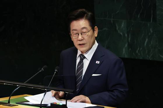 이재명 대통령이 23일(현지시간) 미국 뉴욕 유엔 총회장에서 기조연설을 하고 있다. 대통령실사진기자단