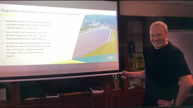 PGE의 야첵 아로노프스키(Jacek Aronowski) 수력발전부 이사