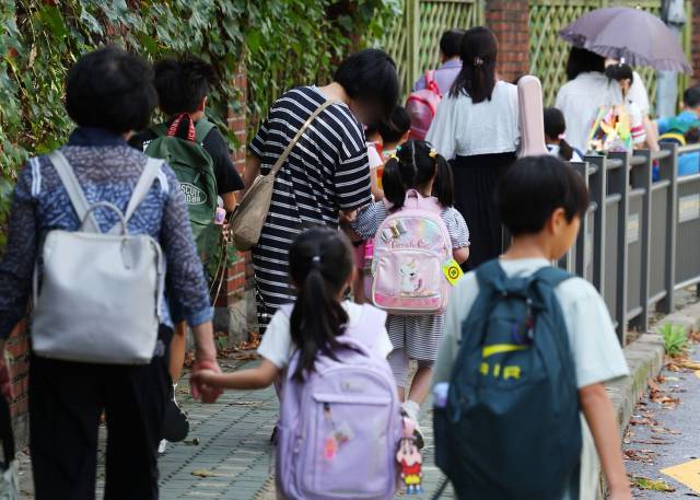 ▲5일 오전 서울 서대문구의 한 초등학교. ⓒ연합뉴스