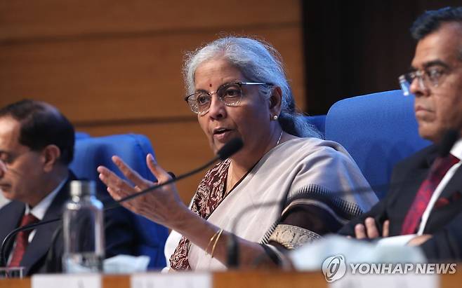 니르말라 시타라만 인도 재무장관 [EPA 연합뉴스 자료사진. 재판매 및 DB 금지]