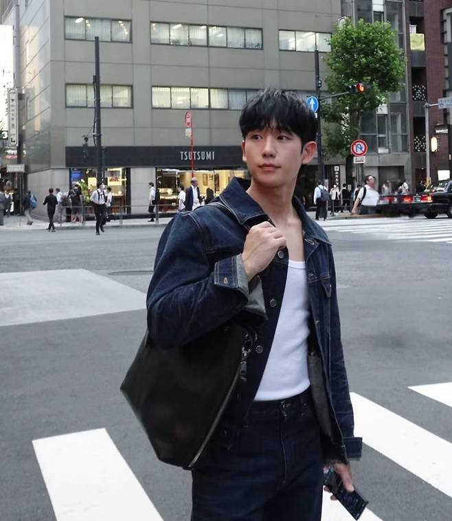 사진 = 정해인 인스타그램