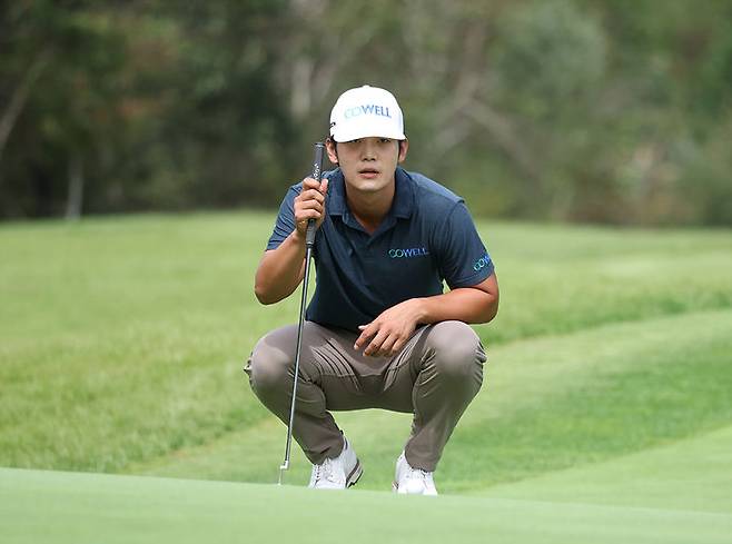 [서울=뉴시스] 김종학, 한국프로골프(KPGA) 투어 최경주 인비테이셔널 셋째 날 단독 선두 도약. (사진=KPGA 홈페이지 캡처) *재판매 및 DB 금지