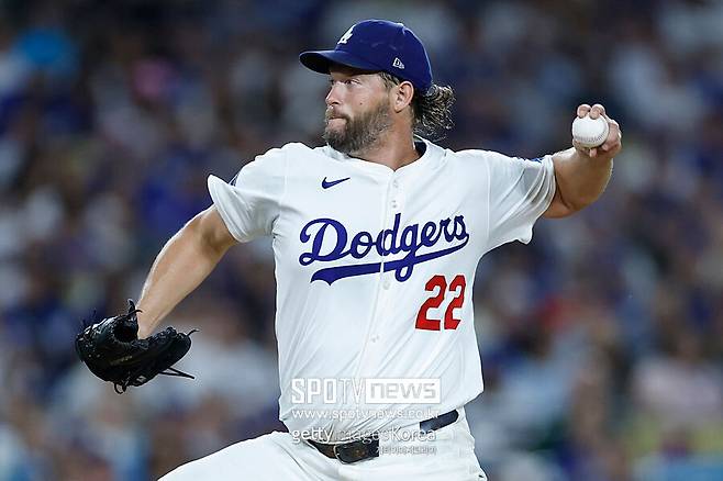 ▲ 커쇼는 마이너리거 시절 여러 팀들의 트레이드 제안을 받았지만, 그가 에이스로 성장할 것이라 생각한 다저스는 이를 모두 물리쳤고 신의 한 수가 됐다