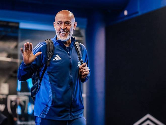 ▲ 잉글랜드 프리미어리그에서 '복수극' 드라마가 펼쳐진다.&nbsp;2주 전 노팅엄 포레스트에서 쫓겨난 누누 산투 감독이 빠르게 지휘봉을 회복했다. 차기 행선지는 웨스트햄 유나이티드다. ⓒ 파브리지오 로마노 SNS