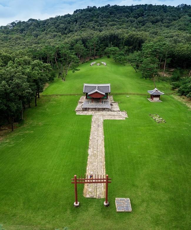 ▲ 온릉 전경(궁능유적본부)