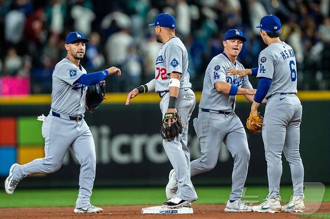 LA 다저스가 28일(한국시간) 열린 2025 메이저리그 시애틀 매리너스와 원정 경기에서 5-3으로 승리했다. ⓒ AFP=뉴스1