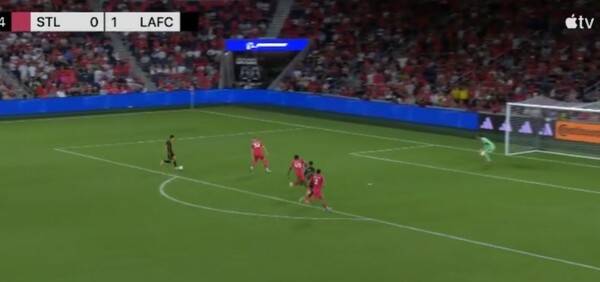 손흥민의 첫골 상황. ⓒ애플티비