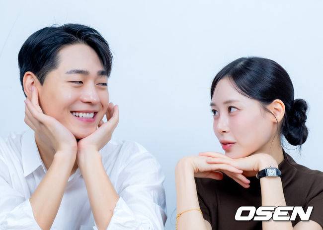 [OSEN=지형준 기자] KBS 박소현 아나운서, 고수진 LCK 해설가. 2025.09.24 / jpnews@osen.co.kr