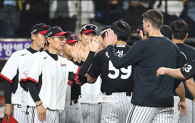 ▲ 톨허스트 염경엽 감독 ⓒ곽혜미 기자