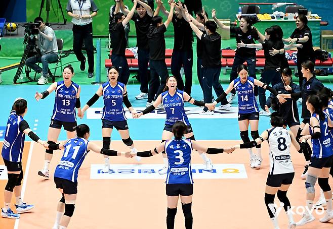 ▲ IBK기업은행 선수들 ⓒKOVO