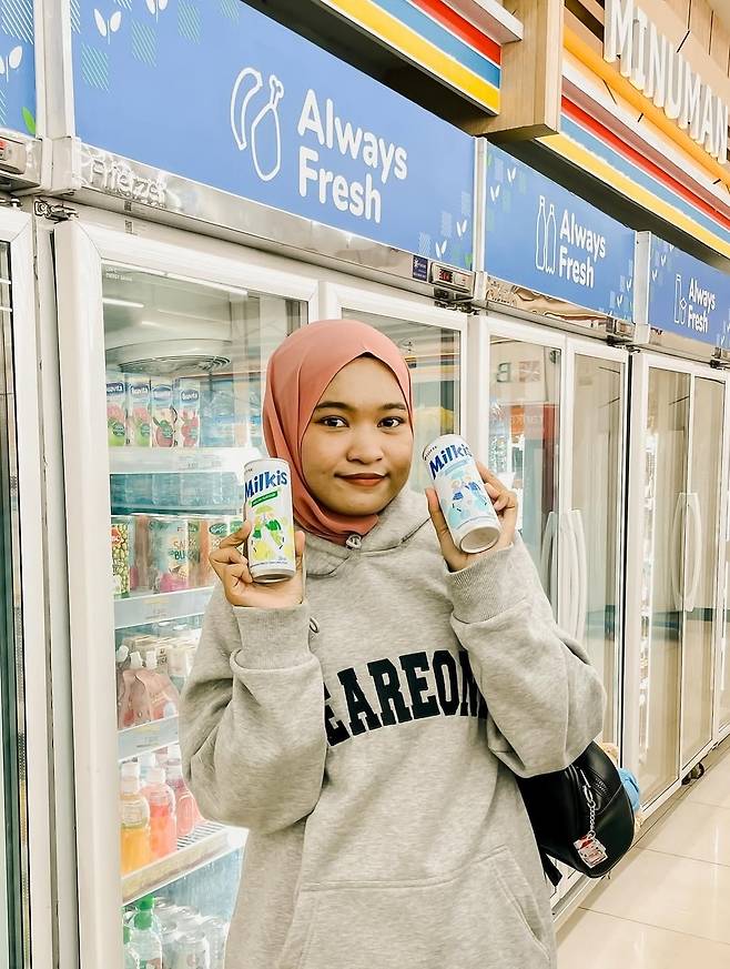 인도네시아 편의점 인도마렛에서 판매중인 밀키스(롯데칠성음료 제공)