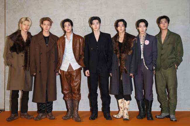 프라다(PRADA) 제공