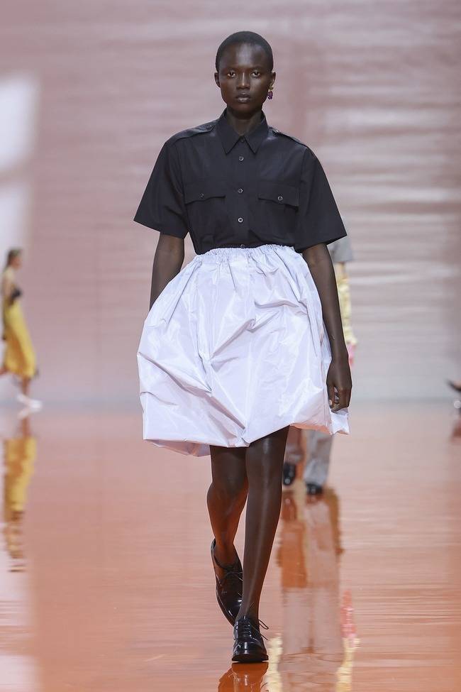 프라다(PRADA) 제공