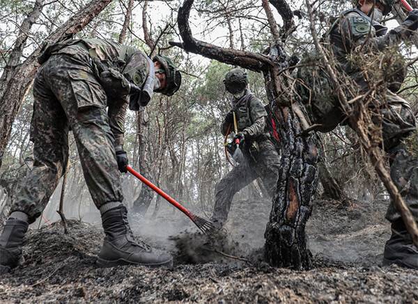 제15회 대한민국 호국미술대전 대상작 이승룡 화마의 흔적. (사진=육군 제공)