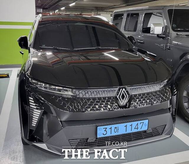 르노의 전기차 '세닉'과 함께 600km 이상을 달리며 그랑 콜레오스에 이어 르노의 성장세를 이어갈 수 있을지 여부를 확인해 봤다. /서울 마포=오승혁 기자