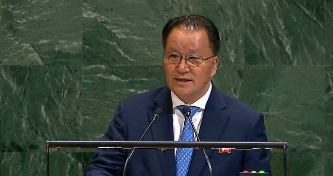 북한 김선경 외무성 부상이 29일 미국 뉴욕 유엔본부에서 연설하고 있다./유엔