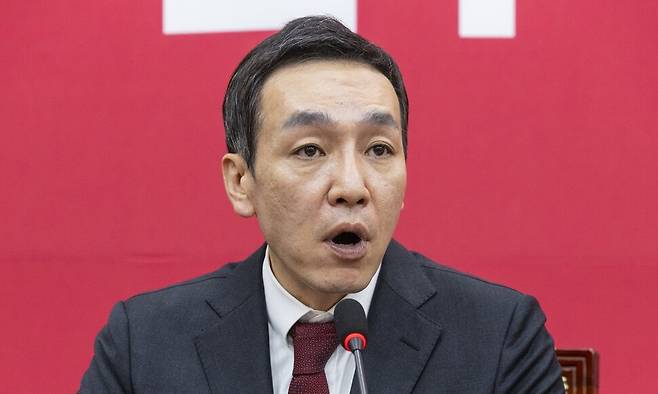 김민수 국민의힘 최고위원이 지난 3일 국회에서 열린 긴급 최고위원회 회의에서 발언하고 있다. 연합뉴스