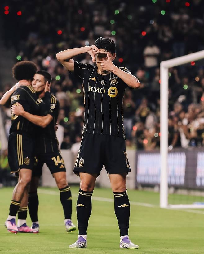 22일 솔트레이크전서 역전 골을 터뜨린 뒤 환호하는 LAFC 손흥민. 사진=LAFC SNS