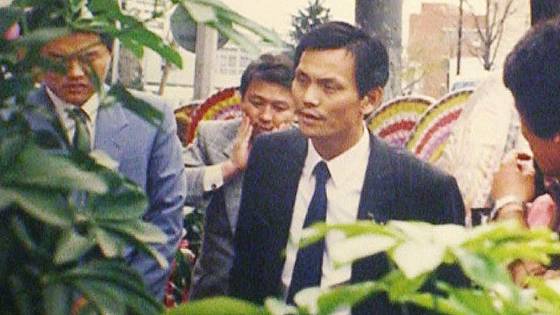 전남 담양 출신인 김태촌은 1970년대부터 범서방파를 이끌며 국내 최대 폭력조직으로 키웠다. 지병인 폐암에 시달리다 2013년 1월 64세로 숨을 거뒀다. 중앙포토