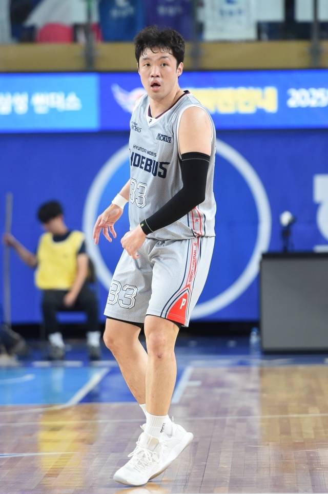 천하의 ‘두목 호랑이’ 이승현이 첫 트레이드를 경험했다. 그러나 그가 진정 분노한 건 다른 이유였다. 사진=KBL 제공