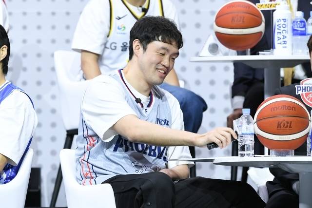 이승현은 “사실 내 프로 인생에서 트레이드는 없을 것 같았다. 그때는 너무 힘들었고 다시 생각하면 ‘멘탈 붕괴’ 직전이었다”고 이야기했다. 사진=KBL 제공