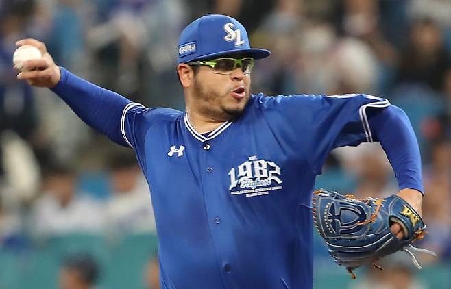 아리엘 후라도가 삼성 라이온즈의 4위 확정을 위해 마운드에 오른다. 사진은 삼성에서 활약 중인 후라도의 모습. /사진=뉴스1