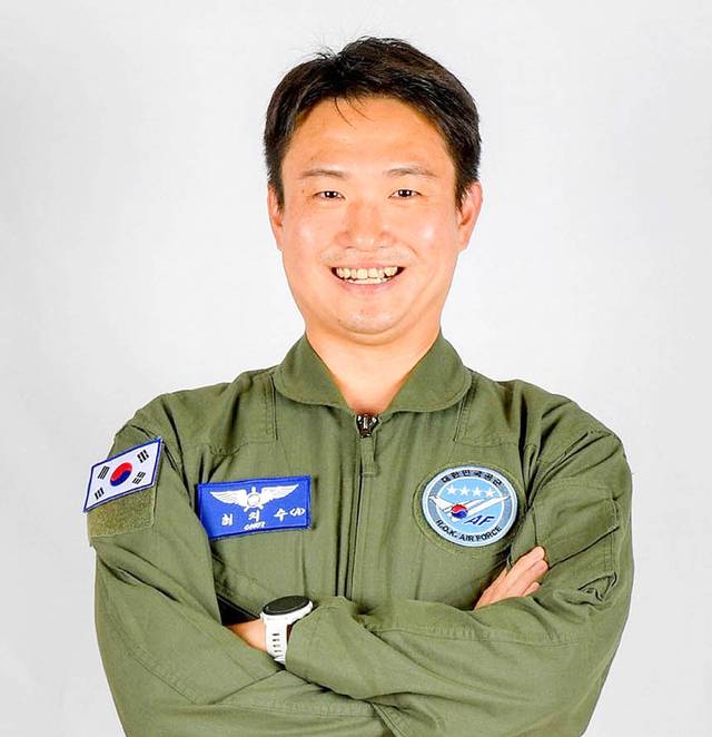 도전 부문 최지수씨는 전세사기 피해 아픔을 딛고 조종사의 꿈을 이루기 위해 민간 조종훈련생이 됐다. 공군 제공