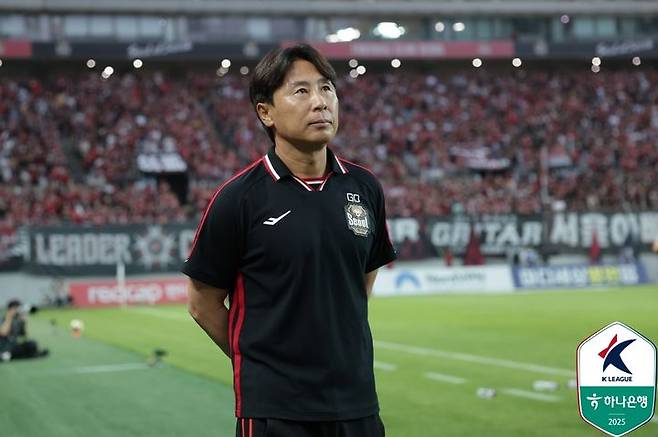[서울=뉴시스] 프로축구 K리그1 FC서울의 김기동 감독. (사진=한국프로축구연맹 제공)