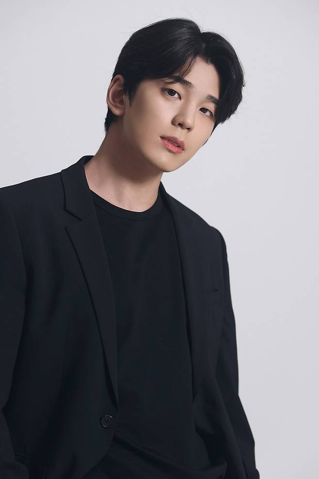 '사내맞선' 김민규, 오늘(30일) 전역.."기다려준 팬들에 감사, 좋은 작품으로 만나뵐 것"