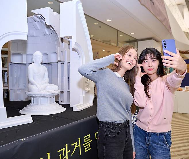 스타필드 코엑스몰의 ‘한국 문화 상품 굿즈’ 팝업스토어. 스타필드 제공