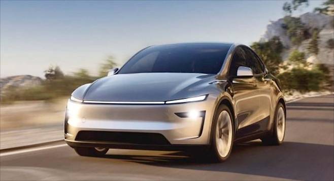 엘앤에프 양극재 니켈·코발트·망간·알루미늄(NCMA)95가 탑재되는 테슬라 모델Y 주니퍼 롱레인지. (테슬라 제공)