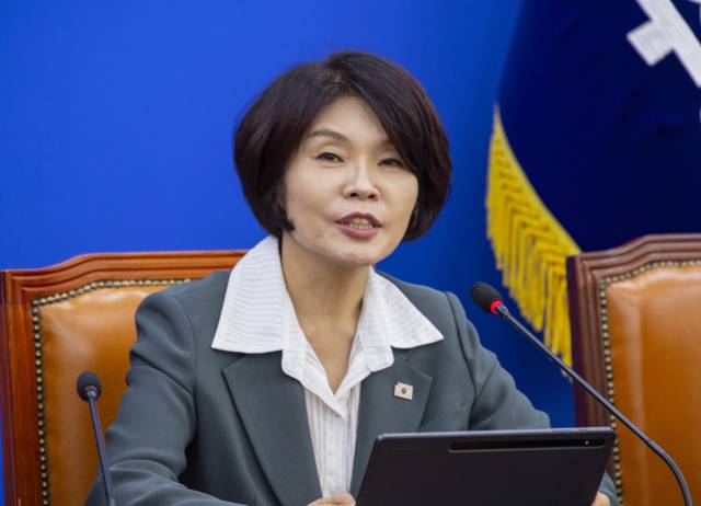 ▲더불어민주당 한정애 정책위의장이 1일 국회에서 열린 정책조정회의에서 발언하고 있다. ⓒ연합뉴스
