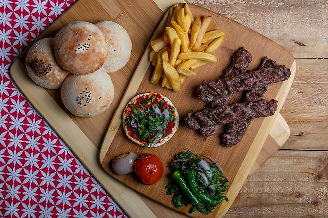 전통 레바논 가정식 요리를 선보이는 미쉐린 빕 구르망 레스토랑 바이트 알 마리암. 사진제공|baitmaryam.com