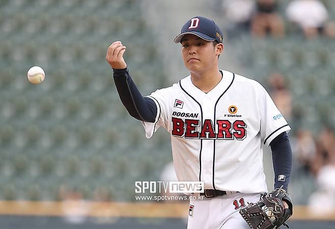 ▲ 흙속의 진주를 캐내기 위한 KBO리그 구단들의 영입전이 점점 더 치열해지고 있다 ⓒ곽혜미 기자