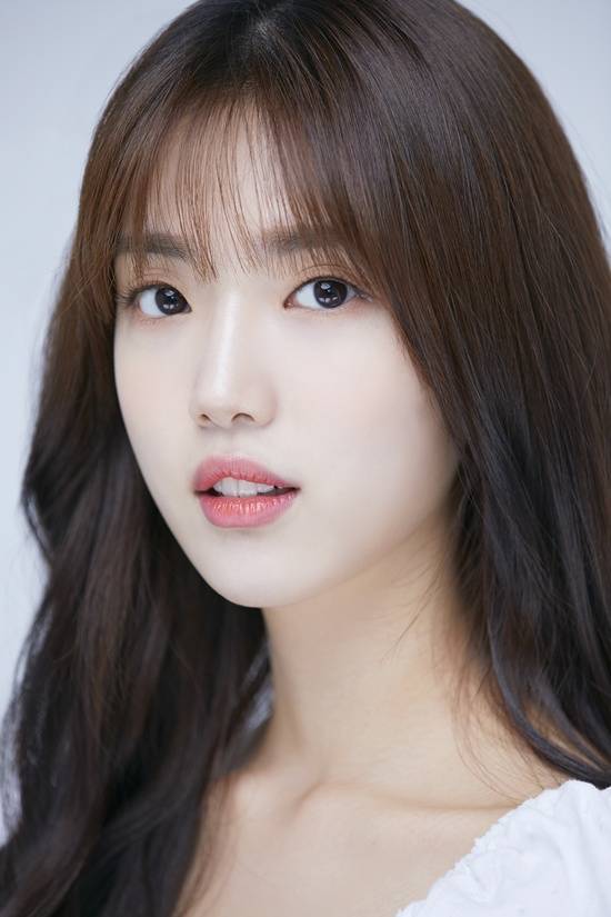 윤서아