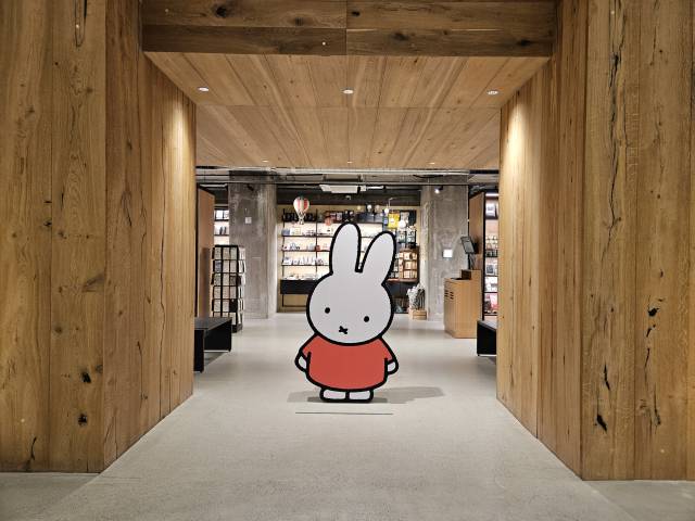 부산 수영구 포디움다이브에서 만날 수 있는 미피 캐릭터. 피플리 제공