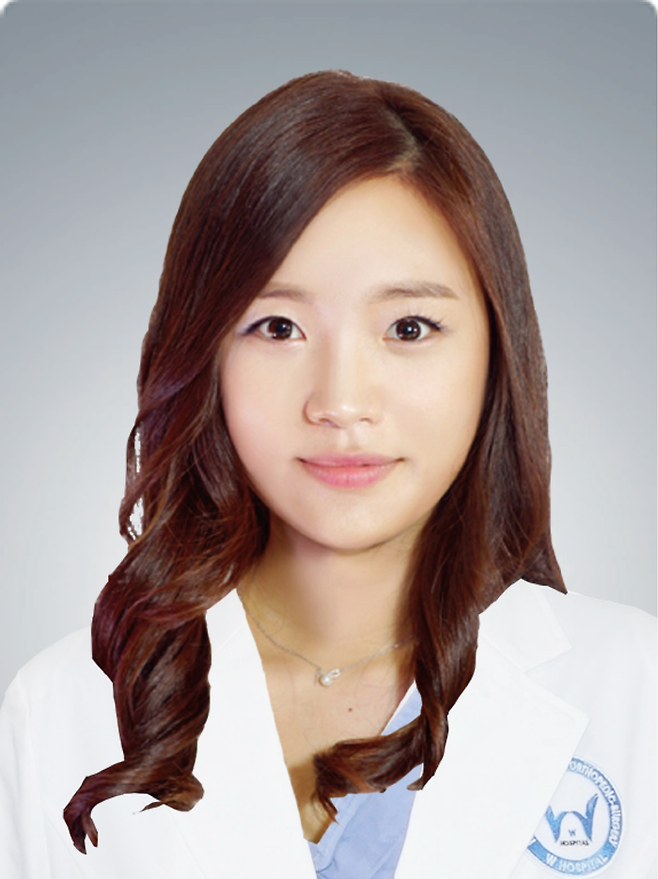 W병원 수부미세재건센터 수부외과 세부전문의 우수진 과장